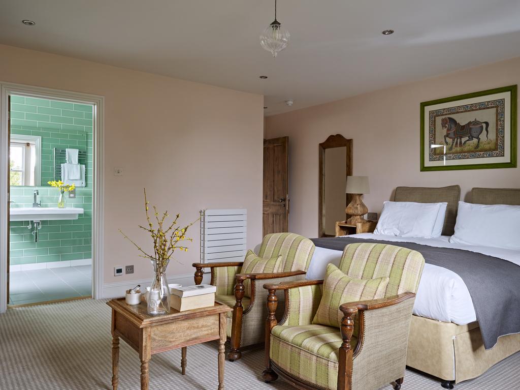 Cotswold Grange Bed & Breakfast Cheltenham Luaran gambar A bedroom at the hotel